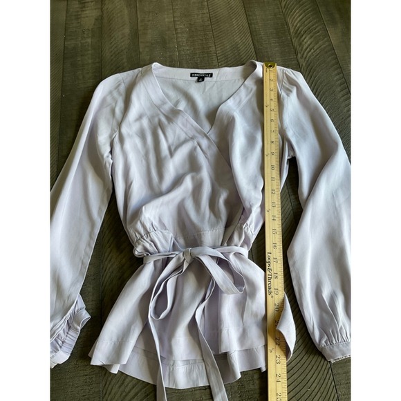 J. Crew Lavender Wrap Blouse Women’s Size 4 Long Sleeve V-Neck Tie Waist Top - Picture 3 of 6